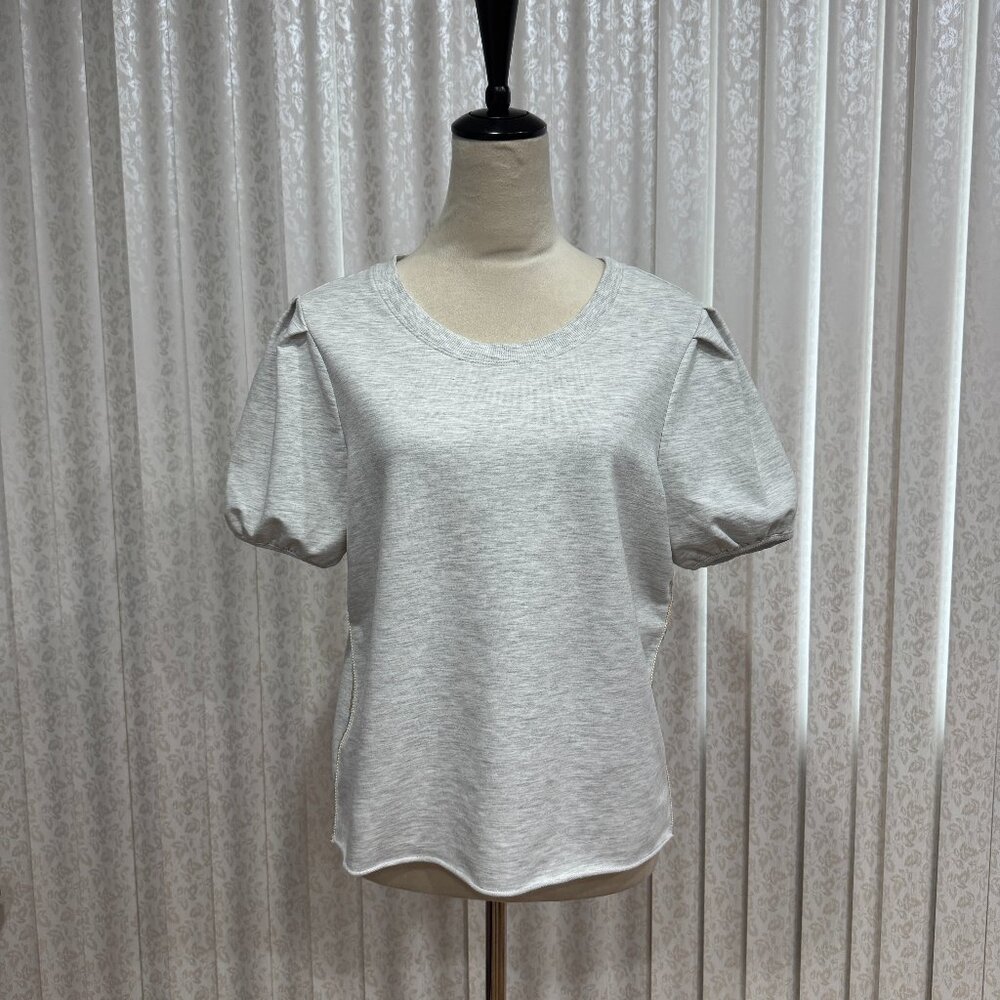 Sundays two Top  NWOT, Size M